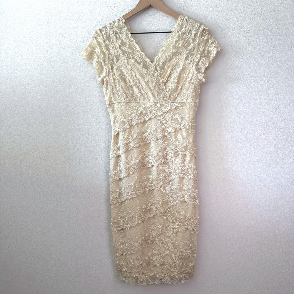 MARINA Womens Dress Lace Tiered Sequin Cocktail Wedding Guest Size 10